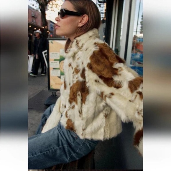 ZARA FAUX FUR ANIMAL PRINT JACKET - Picture 8 of 11